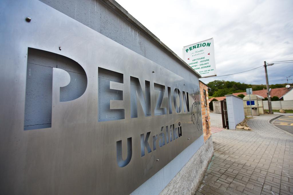 Penzion U Kraliku Kurdejov ภายนอก รูปภาพ